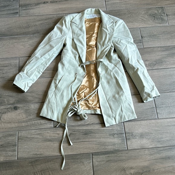 Roari Rhodes blazer